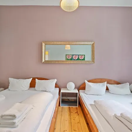 Primeflats - Kattegat Berlin-wedding Apartment *